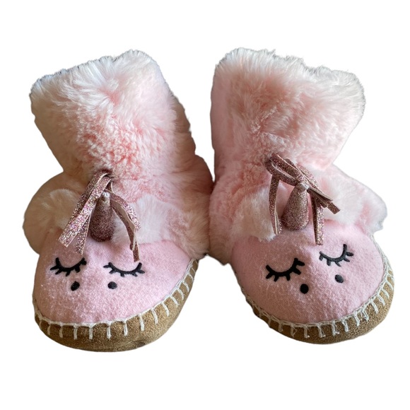 Hanna Andersson Other - Hanna Andersson Pink Unicorn Slippers Size 9-10